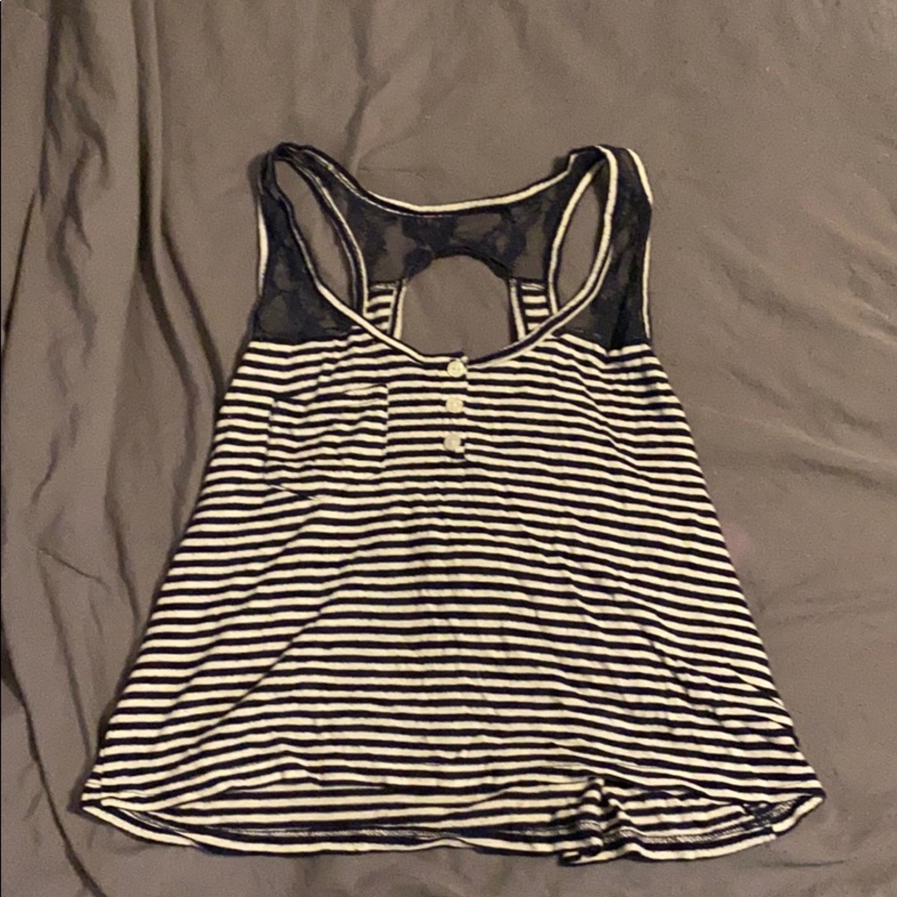 delias Top!